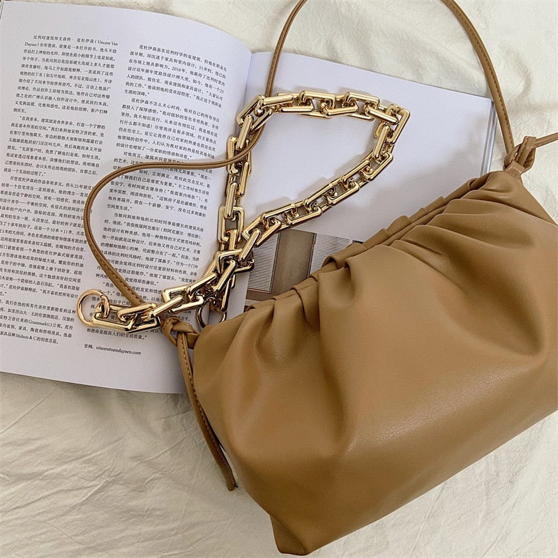 2022 Retro Women Dumplings Messenger Bag Designer Chain New Fashion Cloud Female Crossbody Shoulder Bag Tide Handbag Clutch Bag