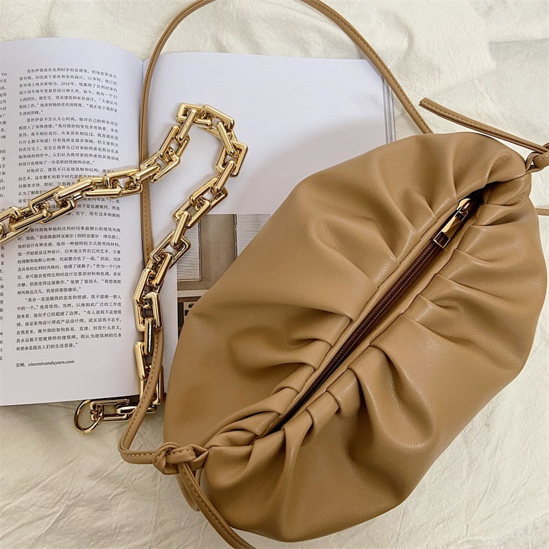 2022 Retro Women Dumplings Messenger Bag Designer Chain New Fashion Cloud Female Crossbody Shoulder Bag Tide Handbag Clutch Bag