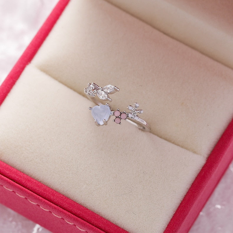 Korea's New Exquisite Crystal Flower Ring Fashion Temperament Sweet Versatile Love Opening Ring Female Jewelry