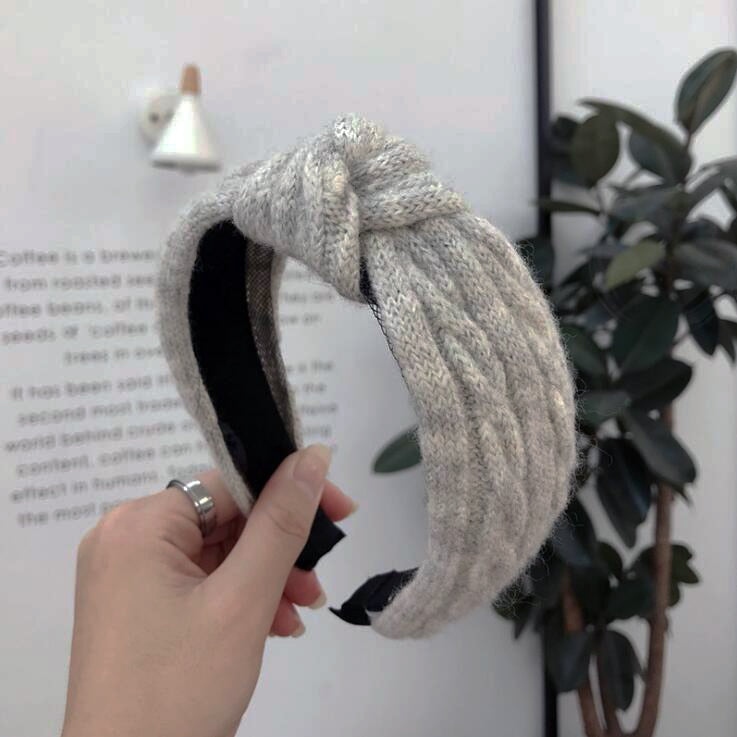 New Winter Knitted Headband Women Warm Handmade Hairband Girls Fashion Solid Turban Center Knot Casual Hair Accessories